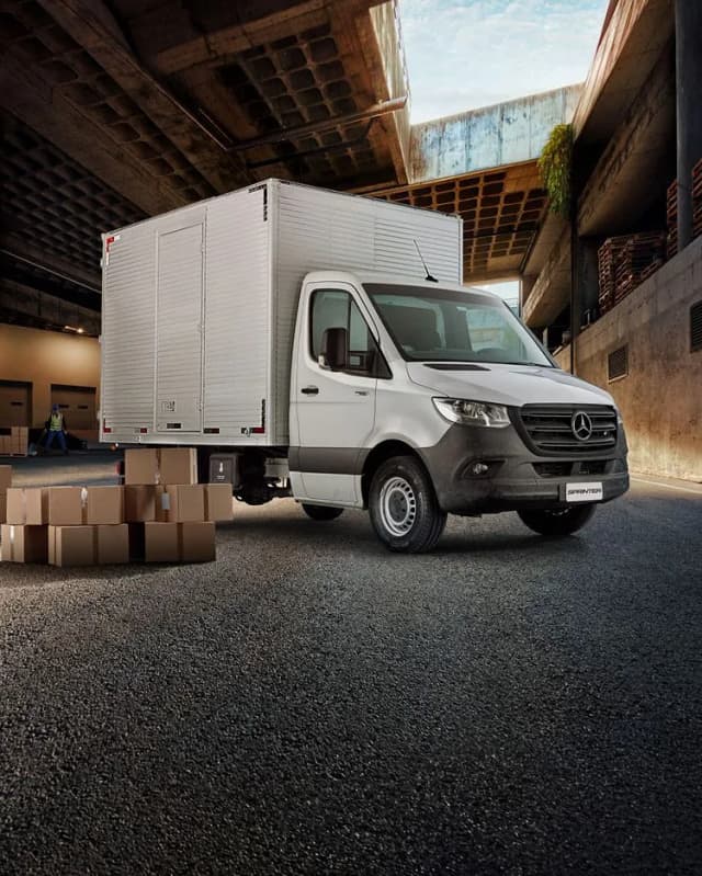 Vehicule în rețeaua operațională